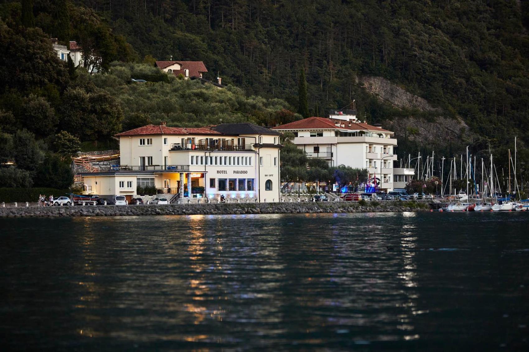 Hotel Paradiso Conca d'Oro Torbole Sul Garda Exterior foto